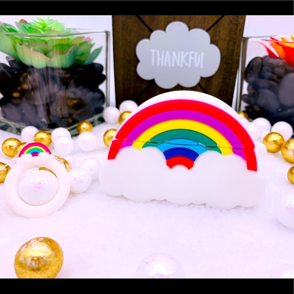 AirPods Pro Case: Rainbow In The Clouds